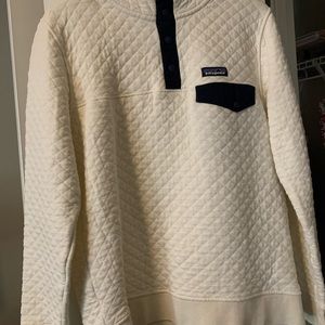 Women's Ribbed Patigonia Pullover